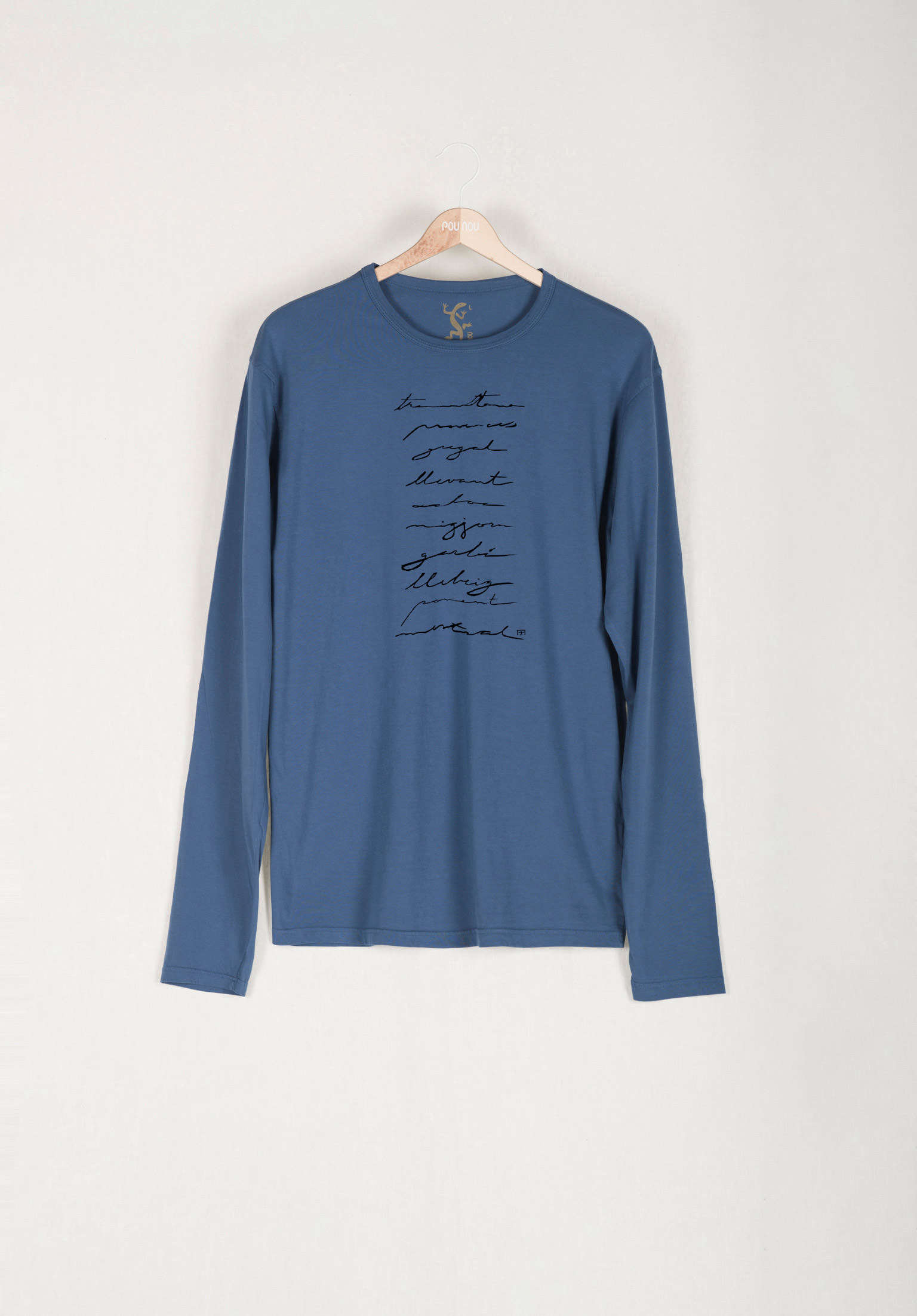 Basic long-sleeved T-shirt the winds
